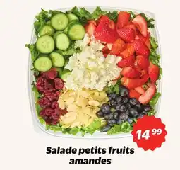Metro SALADE PETITS FRUITS AMANDES offer