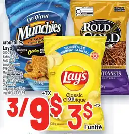 Metro CROUSTILLES LAY'S | LAY'S POTATO CHIPS offer