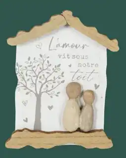 Canac L'amour vit sous notre toit Wall Decoration offer