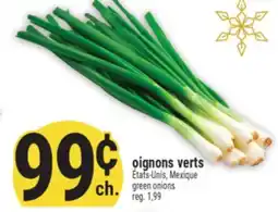 Marché Adonis Oignons verts | Green onions offer