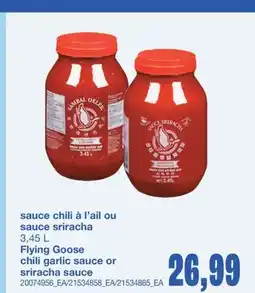 Wholesale Club SAUCE CHILI À L'AIL OU SAUCE SRIRACHA, 3,45 L offer