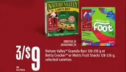 Loblaws NATURE VALLEYTM GRANOLA BARS, 120-210 G OR BETTY CROCKERTM OR MOTTS FRUIT SNACKS, 128-226 G offer