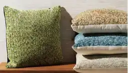 Canac Viva Cushion 17 3/4 in x 17 3/4 in offer