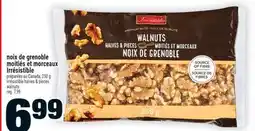 Super C NOIX DE GRENOBLE MOITIÉS ET MORCEAUX IRRÉSISTIBLE | IRRÉSISTIBLE HALVES & PIECES WALNUTS offer