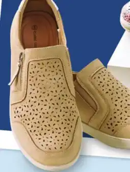 Giant Tiger Comfort shoes offer