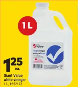 Giant Tiger Giant Value white vinegar offer