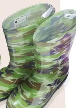 Giant Tiger boys rainboots offer