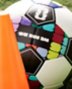 Walmart Ballon de soccer thermocollé FIFA de taille 5 offer