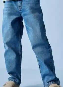 Walmart Jean à jambe droite offer