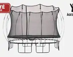 Canadian Tire Springfree 11 x 11´ Trampoline and Enclosure Combo offer