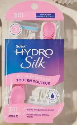 Walmart Paq. de 3 rasoirs jetables à 3 lames ou paq. de 2 rasoirs jetables à 5 lames Hydro Silk de Schick offer