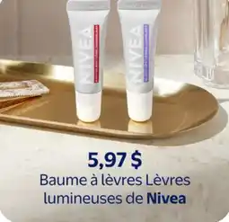 Walmart Baume à lèvres Lèvres lumineuses de Nivea offer