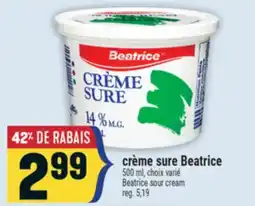 Marché Adonis Crème Sure Beatrice | Beatrice Sour Cream offer