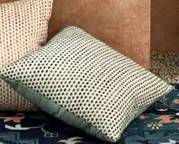 Walmart Coussin d'extérieur Eco de Hometrends offer
