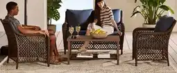 Walmart Mobilier de détente Belmont de Hometrends 4 pièces offer