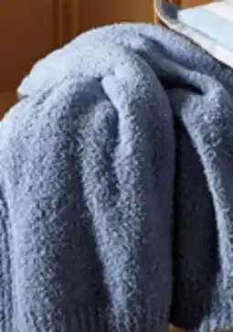 Walmart Better Home & Gardens Jeté en tricot douillet offer