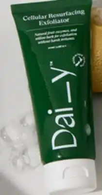 Walmart Exfoliant cellulaire ou crème de jour éclaircissante Dai_y offer