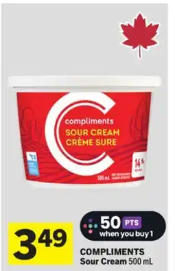 Foodland COMPLIMENTS Sour Cream offer