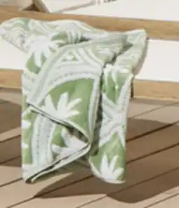 Walmart Serviette de plage Hometrends offer