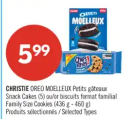 Pharmaprix CHRISTIE OREO Snack Cakes (5) or biscuits format familial Family Size Cookies (436 g - 460 g) offer