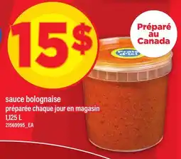 Maxi SAUCE BOLOGNAISE PRÉPARÉE CHAQUE JOUR EN MAGASIN offer