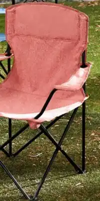 Walmart Chaise de camping surdimensionnée Ozark Trail offer