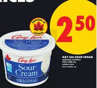 No Frills GAY LEA SOUR CREAM, 425/500 ml offer