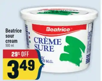 Marché Adonis Beatrice sour cream offer