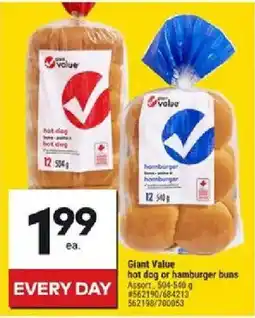 Giant Tiger Giant Value hot dog or hamburger buns offer