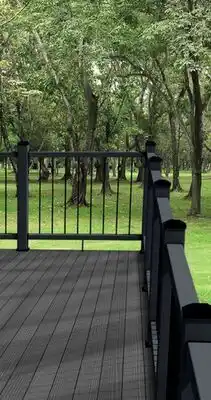 RONA ''Felicity'' composite railing 42 x 72 offer