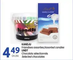 Uniprix KANDJU Friandises assorties/Assorted candies, LINDT Chocolats sélectionnés Selected chocolates offer