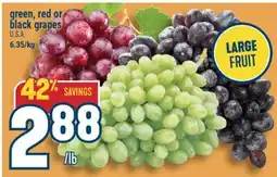 Marché Adonis green, red or black grapes offer