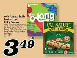 Marché Richelieu COLLATION AUX FRUITS FRUIT-O-LONG BETTY CROCKER | BETTY CROCKER FRUIT-BY-THE-FOOT FRUIT SNACKS offer