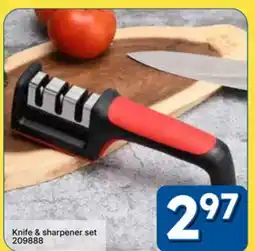 Rossy Knife & sharpener set offer