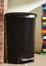 Walmart Simplehuman plastic step garbage bin offer
