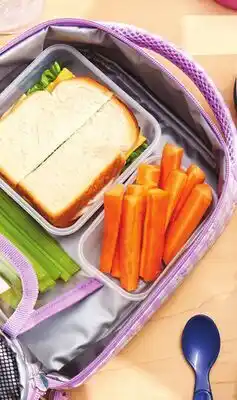 Walmart Ens. de sac-repas 7 pièces offer
