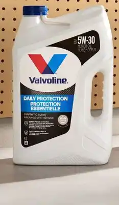 Walmart Huile à moteur classique Protection essentielle de Valvoline offer