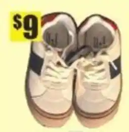 Bianca Amor sneakers offer