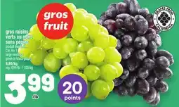 Metro LARGE GREEN OR BLACK GRAPES offer