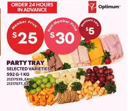 Loblaws PARTY TRAY, 592 G-1 KG offer