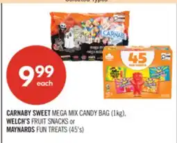 Shoppers Drug Mart CARNABY SWEET MEGA MIX CANDY BAG (1kg), WELCH'S FRUIT SNACKS or MAYNARDS FUN TREATS (45's) offer