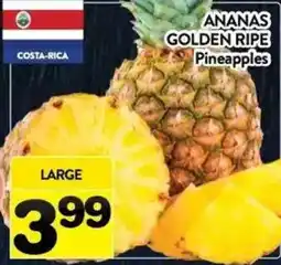 Supermarché PA Ananas golden ripe pineapples offer
