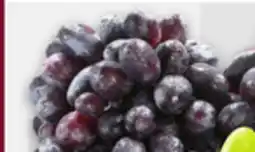 Metro JUMBO RED OR GREEN OR LARGE BLACK SEEDLESS GRAPES offer