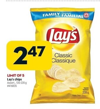 Giant Tiger Lay's chips offer
