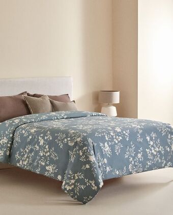 Leaf and flower print duvet cover