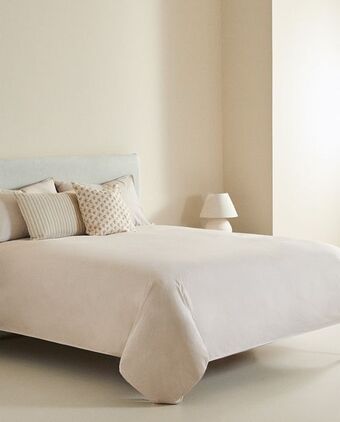 ZARA HOME Striped cotton duvet cover offer