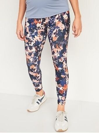 Old Navy Maternity full-panel powersoft side-pocket 7/8-length leggings offer