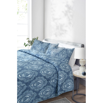 Giant Tiger Debbie Travis® Double/Queen Printed Quilt Set, 3-Piece offer