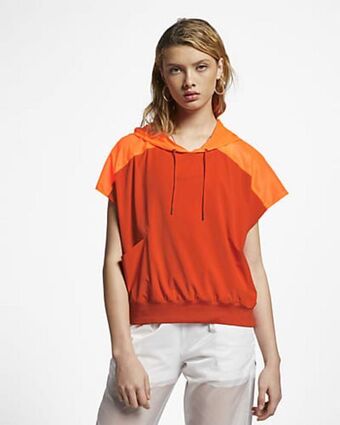 Nike Nike sportswear tech pack offer