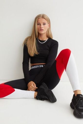 H&M Color-block leggings offer